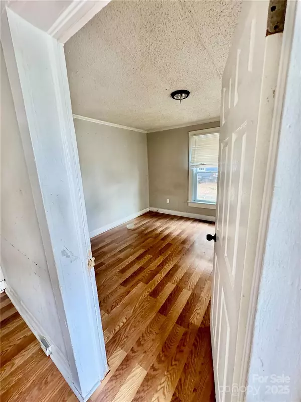 Charlotte, NC 28208,926 Cantwell ST