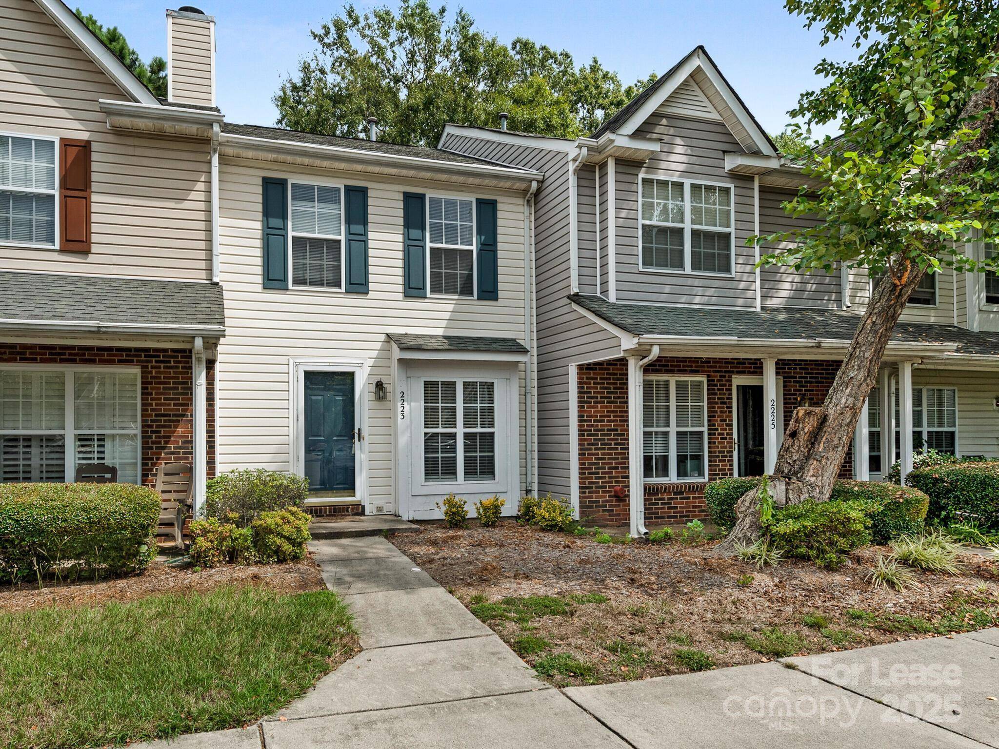 2223 Cigar CT, Charlotte, NC 28273