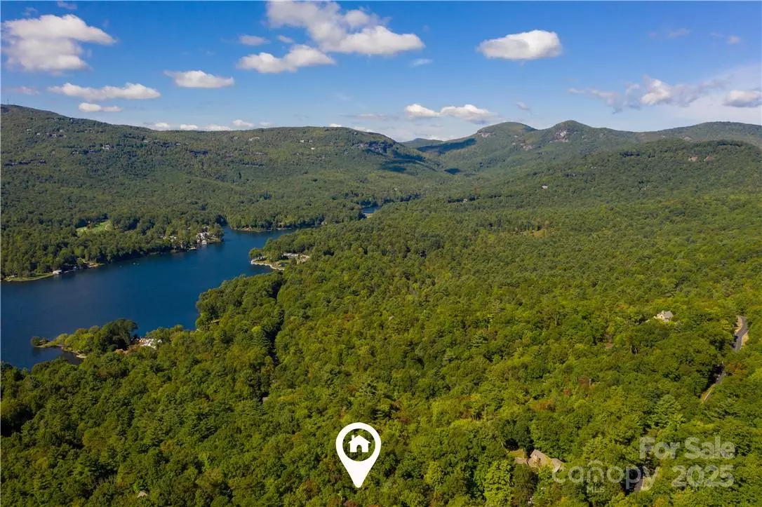 Lake Toxaway, NC 28747,27 Hawk Mountain RD #27