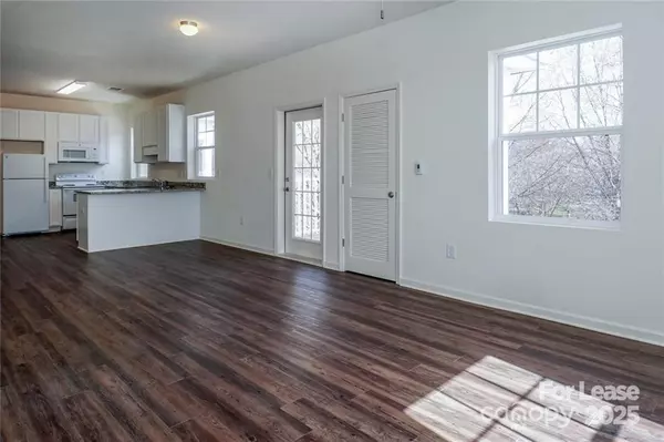 Cornelius, NC 28031,17905 Delmas DR #101