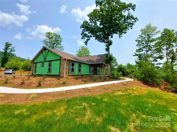 Columbus, NC 28722,401 Constant LN