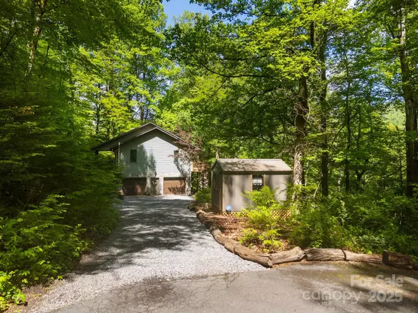 Waynesville, NC 28785,81 Corbin Shady LN