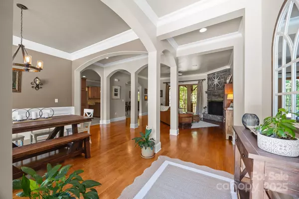 Mooresville, NC 28117,104 Golden Bell CT