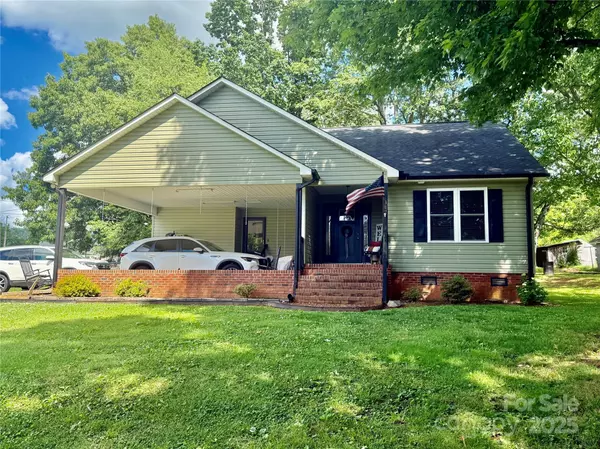 312 Shady LN, Lincolnton, NC 28092