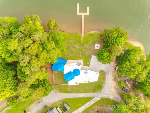 York, SC 29745,3911 Sandy Point DR