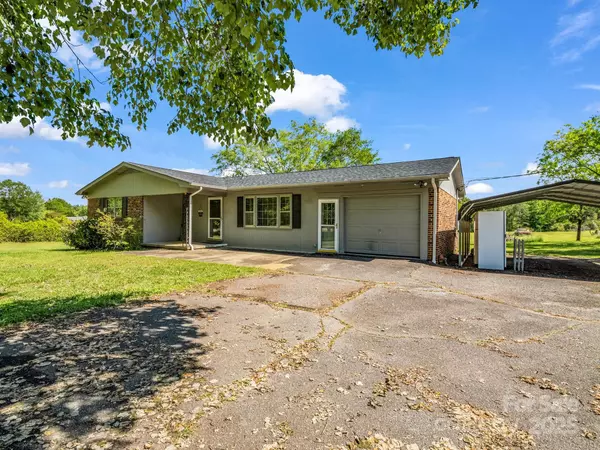 Ellenboro, NC 28040,646 Terry RD