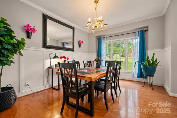 Shelby, NC 28152,144 Chickasaw DR