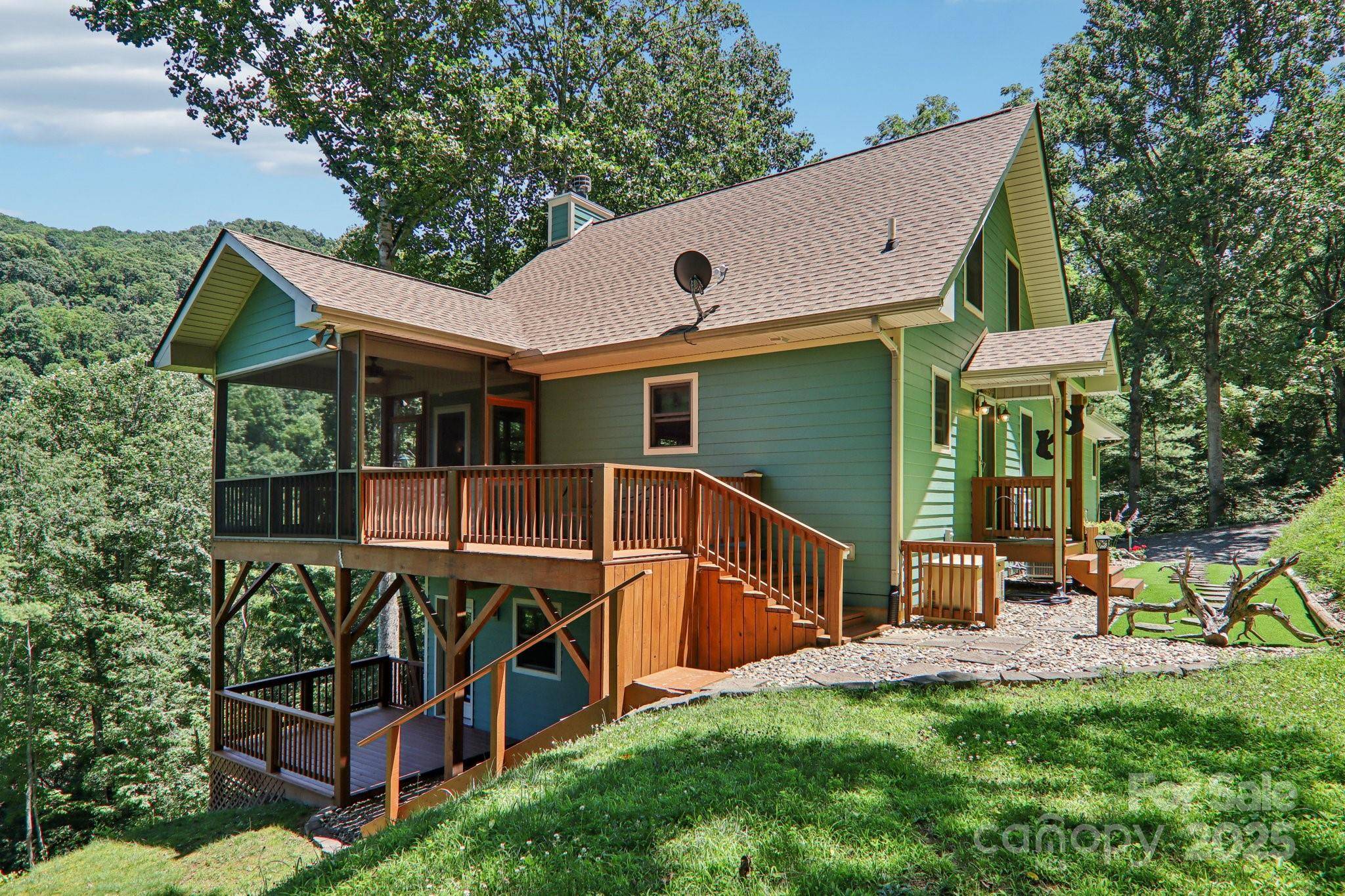 Waynesville, NC 28785,332 Mystic CV