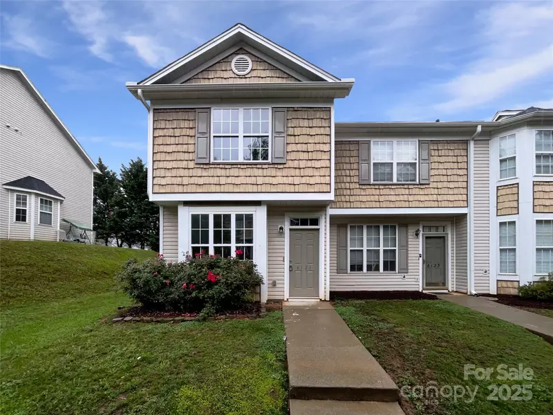 6121 Dane DR, Dallas, NC 28034