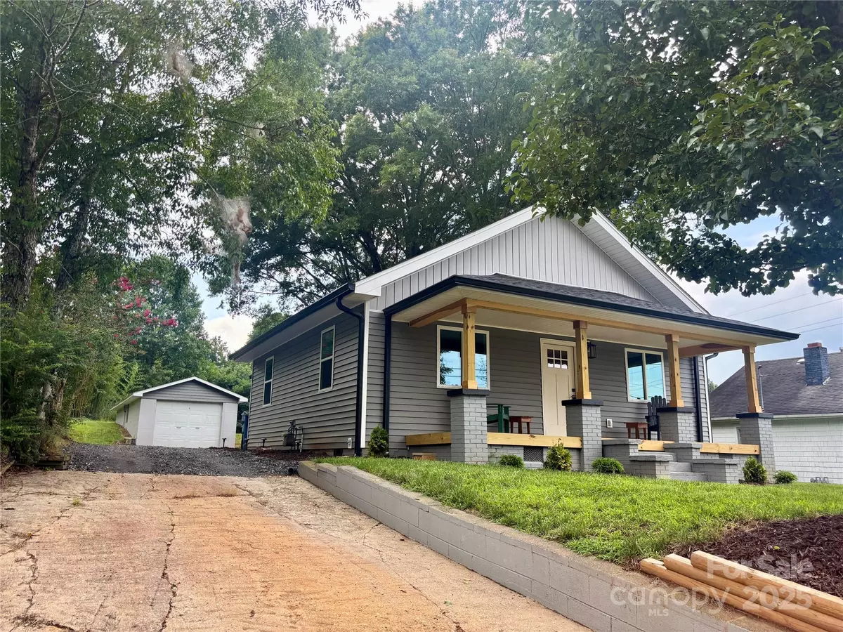 Granite Falls, NC 28630,85 Archer ST