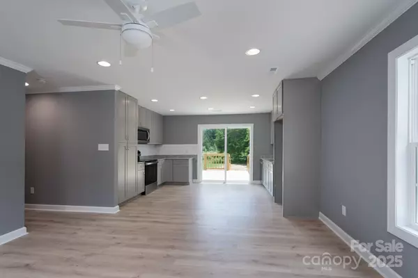 Catawba, SC 29704,251 Hall Spencer RD