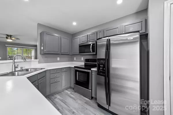 Cornelius, NC 28031,17562 Caldwell Track DR