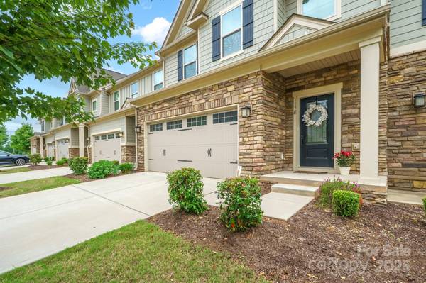 117 Lanyard DR #E, Mooresville, NC 28117