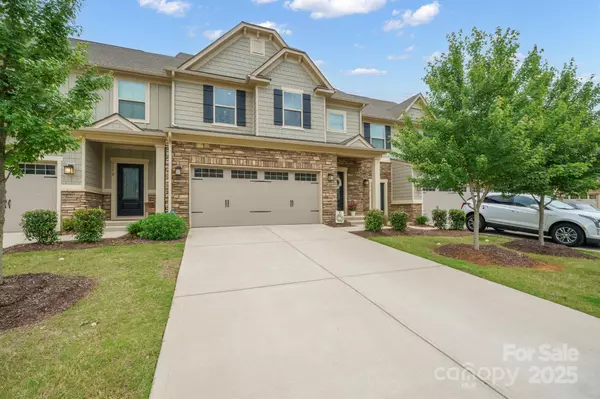 Mooresville, NC 28117,117 Lanyard DR #E