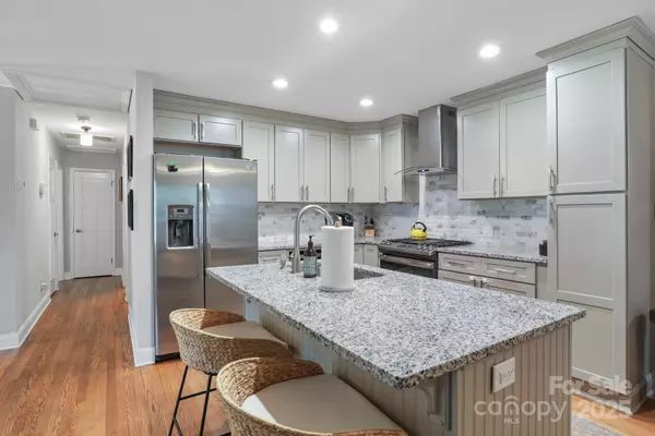 Charlotte, NC 28211,3809 Topsfield RD