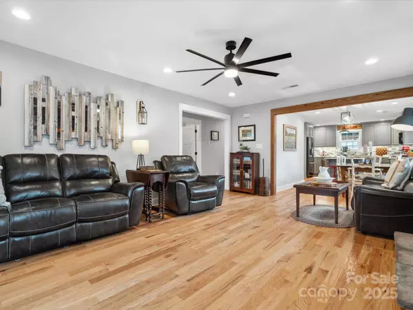 Clover, SC 29710,107 Pressley ST