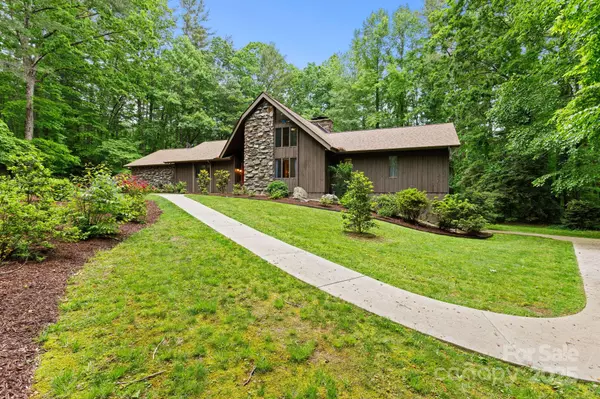 Hendersonville, NC 28739,195 Tranquility PL
