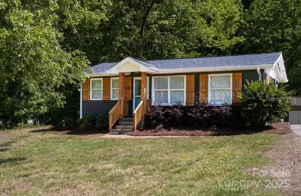 728 Morningside DR, Mount Holly, NC 28120