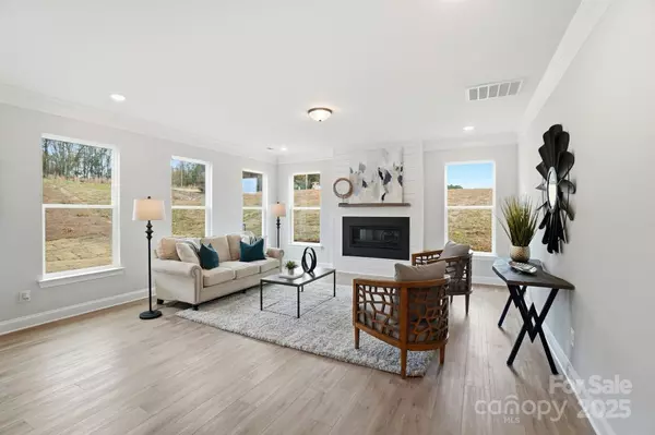 Stanley, NC 28164,3222 Bozeman CT