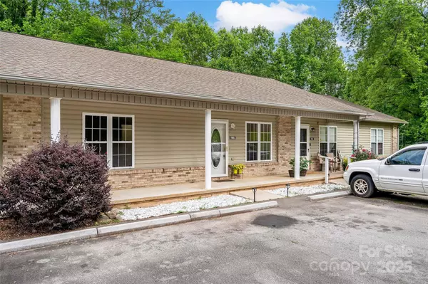 Marion, NC 28752,160 Whispering Pines DR #160