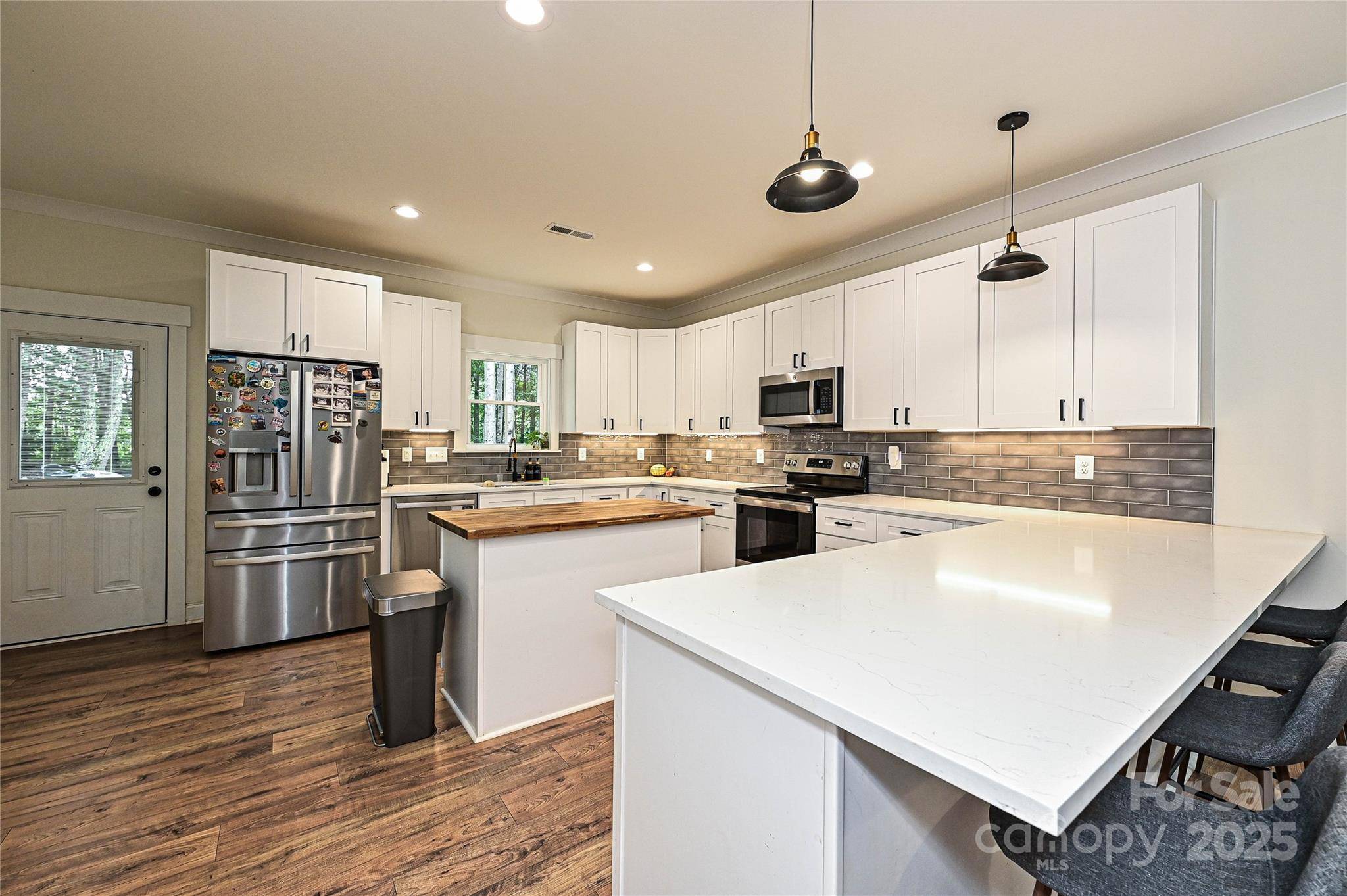 Iron Station, NC 28080,3020 Quiet LN