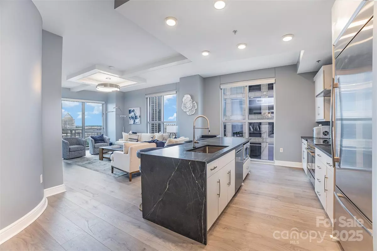 Charlotte, NC 28202,333 W Trade ST #1500