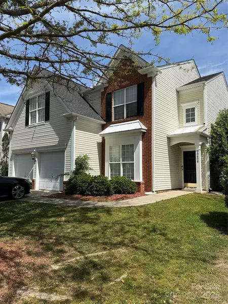 10826 Claude Freeman DR, Charlotte, NC 28262