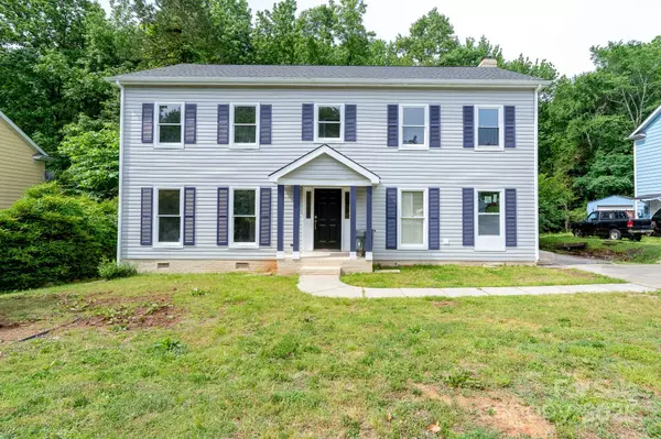 1013 Doby Springs DR,  Charlotte,  NC 28262