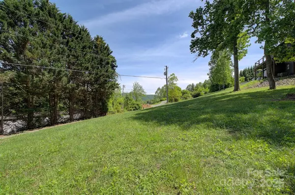 Fletcher, NC 28732,99999 Shytle LN