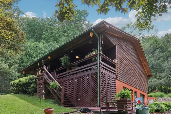 Waynesville, NC 28785,457 Shady Ridge RD