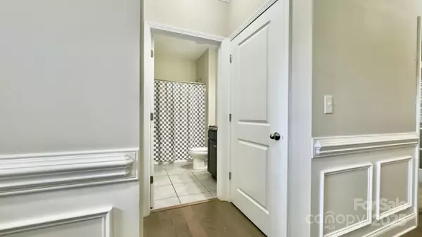 Sherrills Ford, NC 28673,3735 Norman View DR