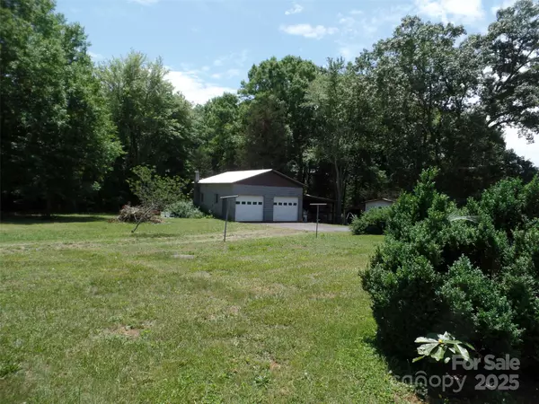 Denver, NC 28037,5004 King Wilkinson RD