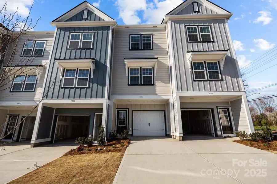 3128 Butler Hill DR, Matthews, NC 28105