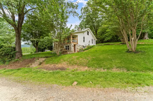 Asheville, NC 28805,7 Olivewood DR