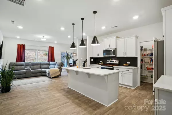 York, SC 29745,2018 Crooked Oak LN