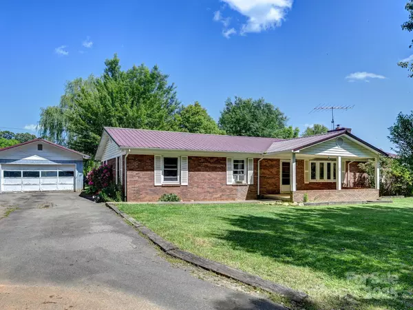 Mars Hill, NC 28754,522 Bailey Mountain RD