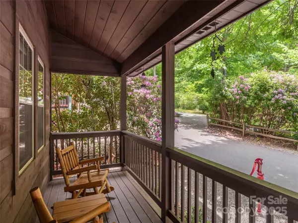 Waynesville, NC 28785,41 Trapper LN