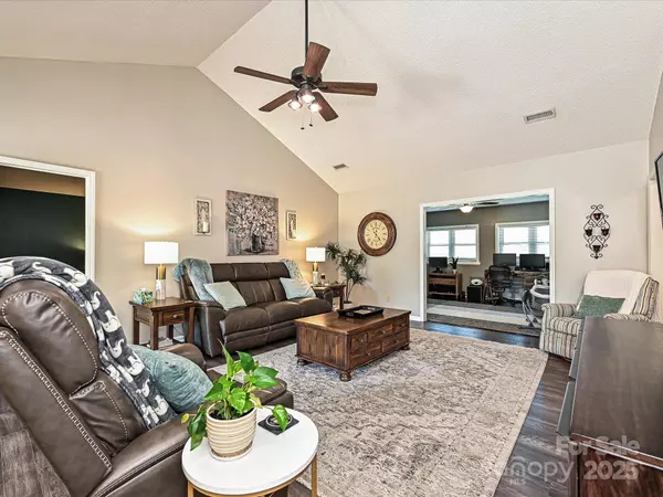 Kings Mountain, NC 28086,202 Cameron DR