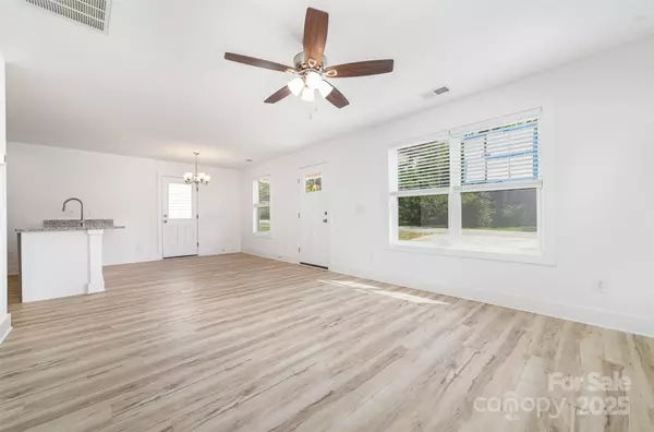 Salisbury, NC 28144,314 Adams ST
