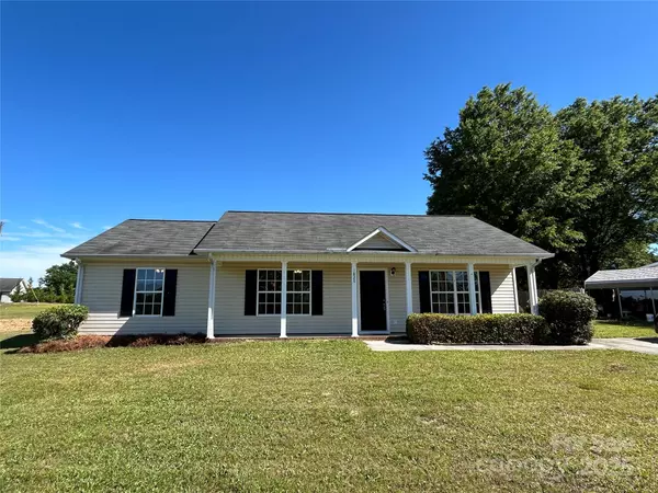 1820 Wendover DR, Lancaster, SC 29720