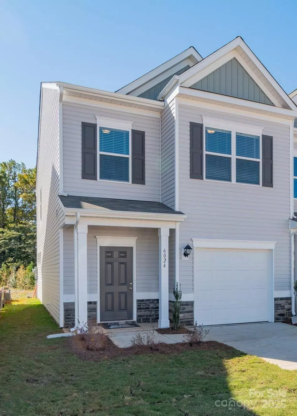 Charlotte, NC 28216,6005 Jasmine Branch RD