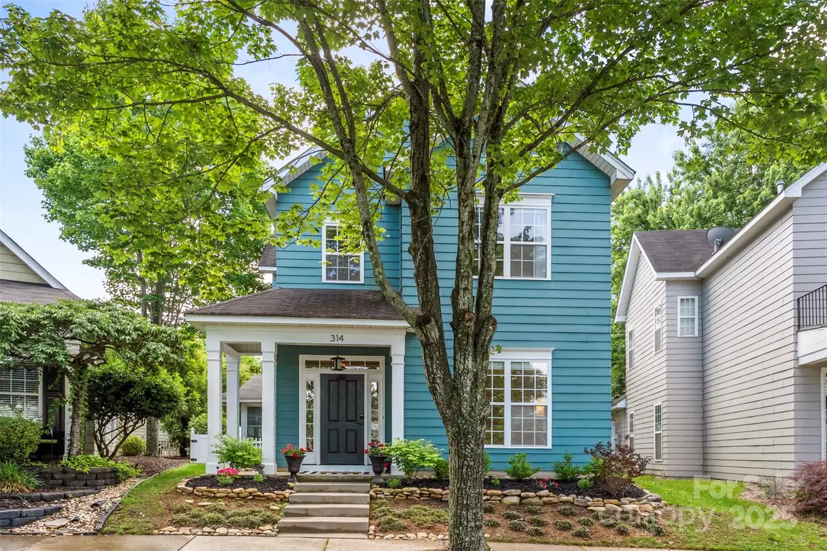 Davidson, NC 28036,314 Center DR