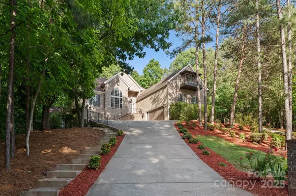 Mooresville, NC 28117,171 Secretariat DR