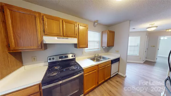 Charlotte, NC 28212,5921 Amity Springs DR