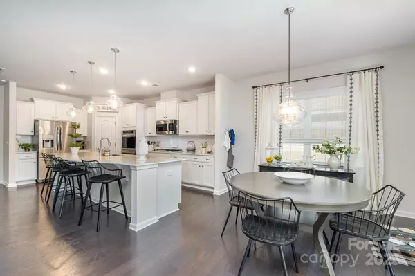Huntersville, NC 28078,13338 Blanton DR