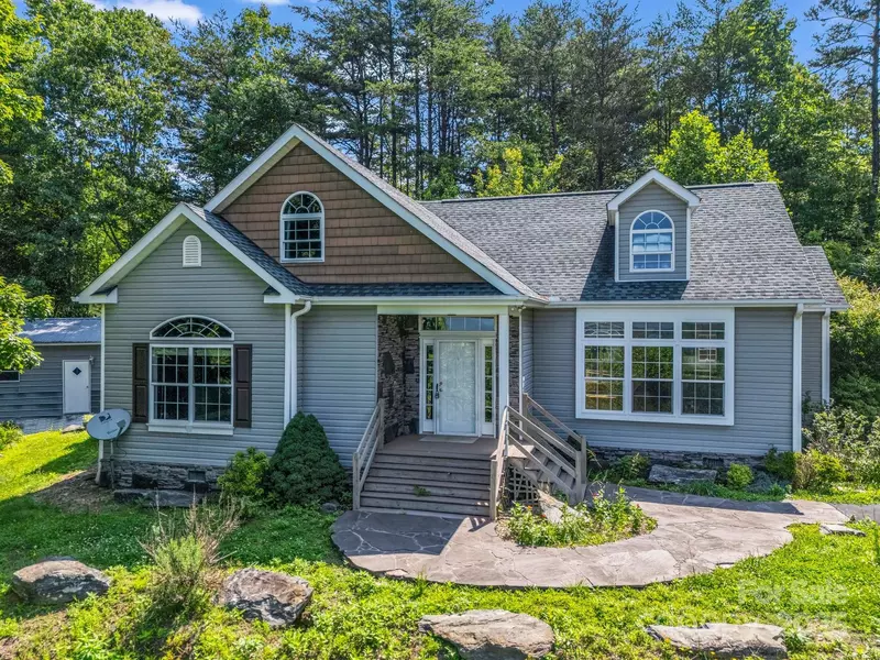 837 California AVE, Marion, NC 28752