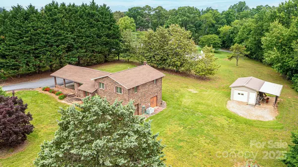 Connelly Springs, NC 28612,3020 Doc Pugh RD