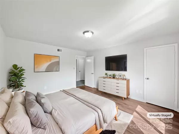 Charlotte, NC 28210,1908 Harvest LN #5