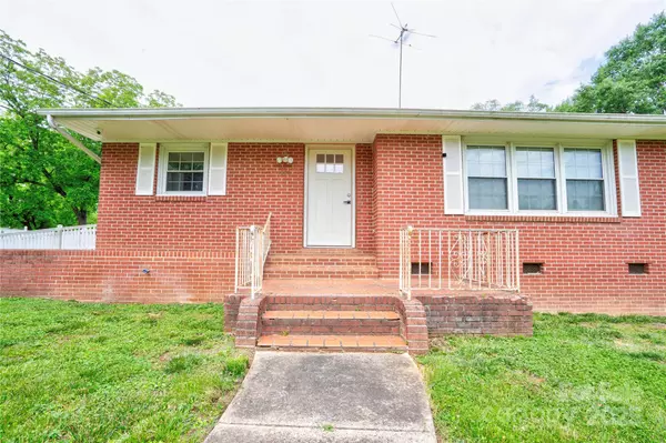 Shelby, NC 28150,800 Charles RD