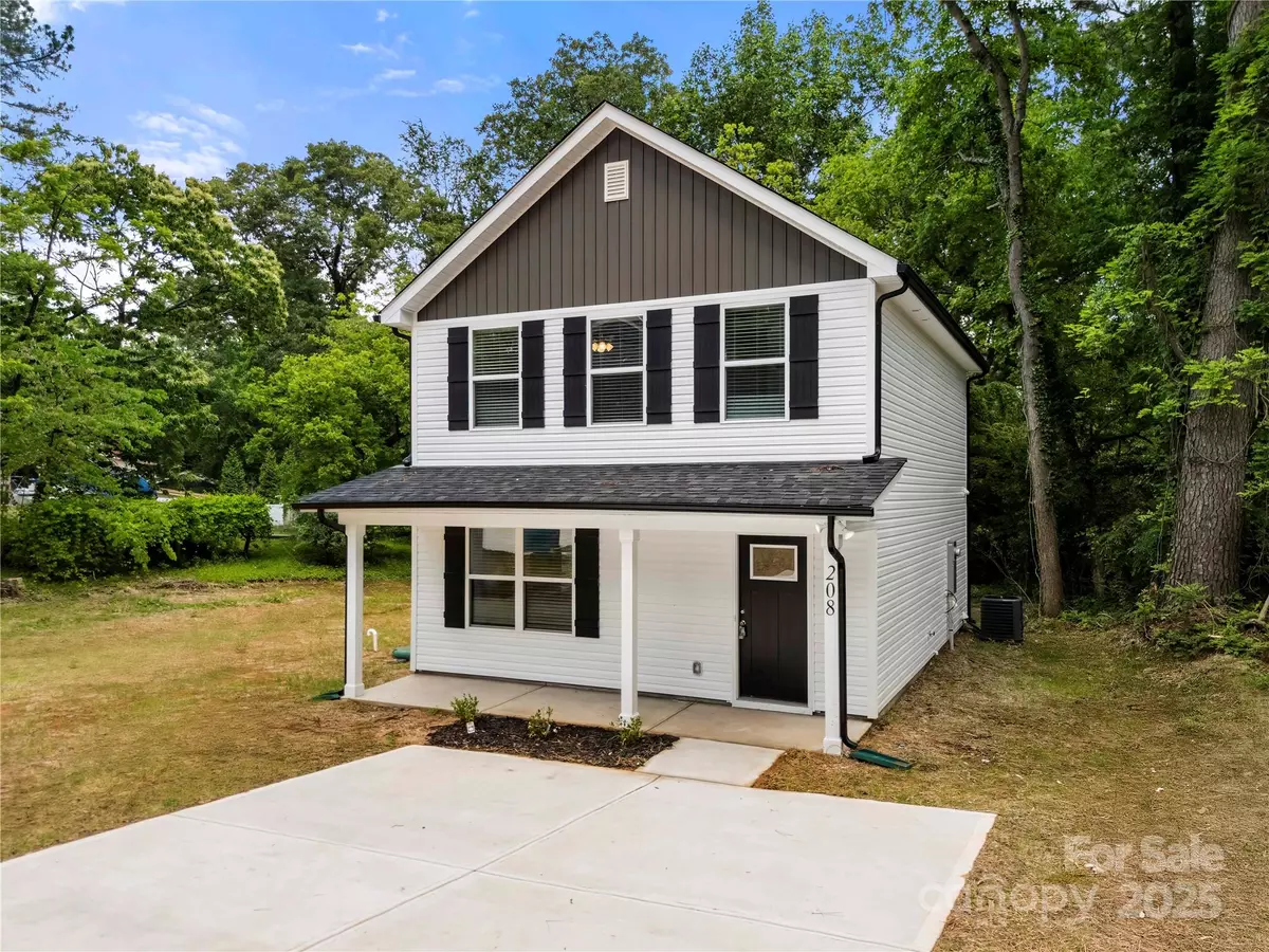 Landis, NC 28025,208 N Correll ST